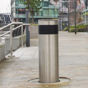 PAS68 High Security Bollards